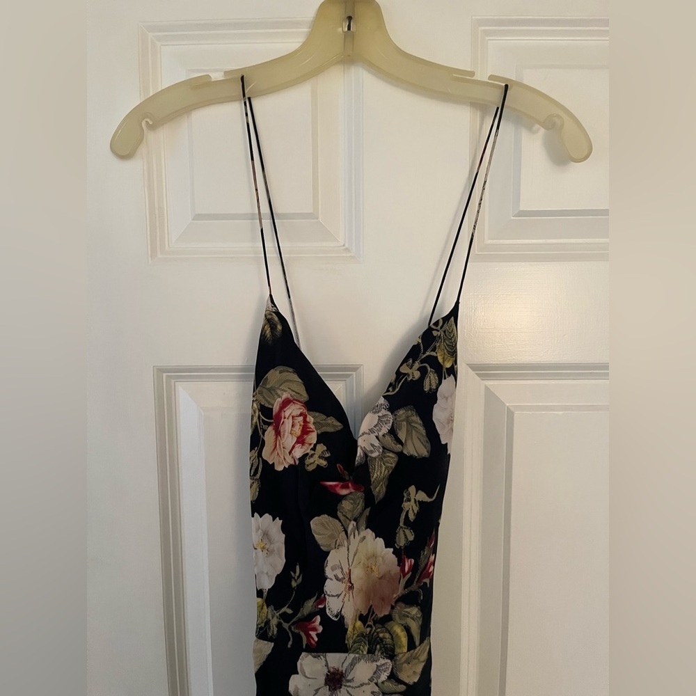 Alice + Olivia Reena Wrap-Effect Matte Satin Dress - Picture 7 of 10
